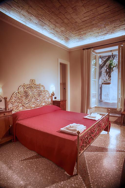 Domus Real Cardello Rome